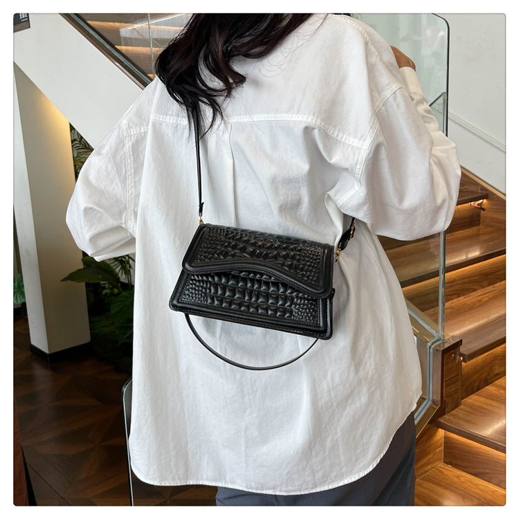 Pattern Shoulder Commuter Western Style Messenger Bag