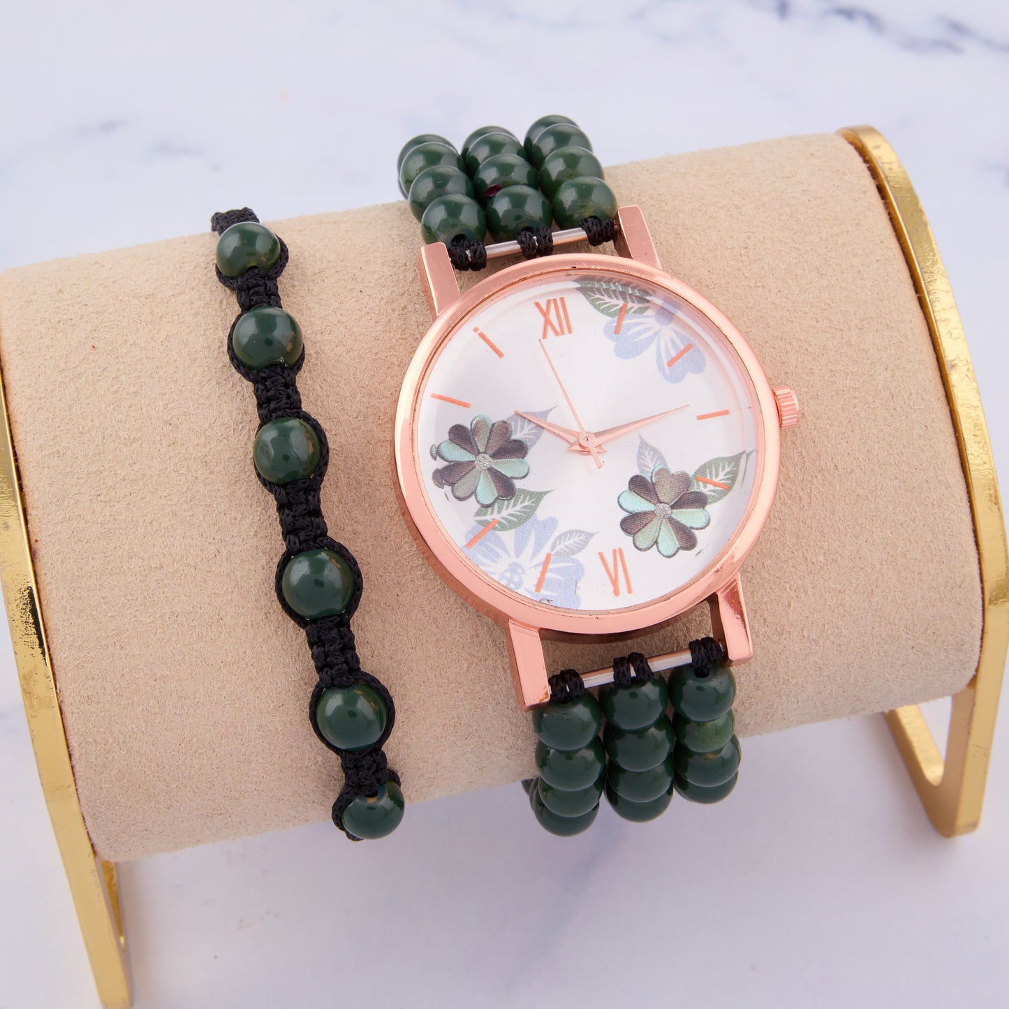 Classic Dial Women’s Watch – Minimalist & Smart