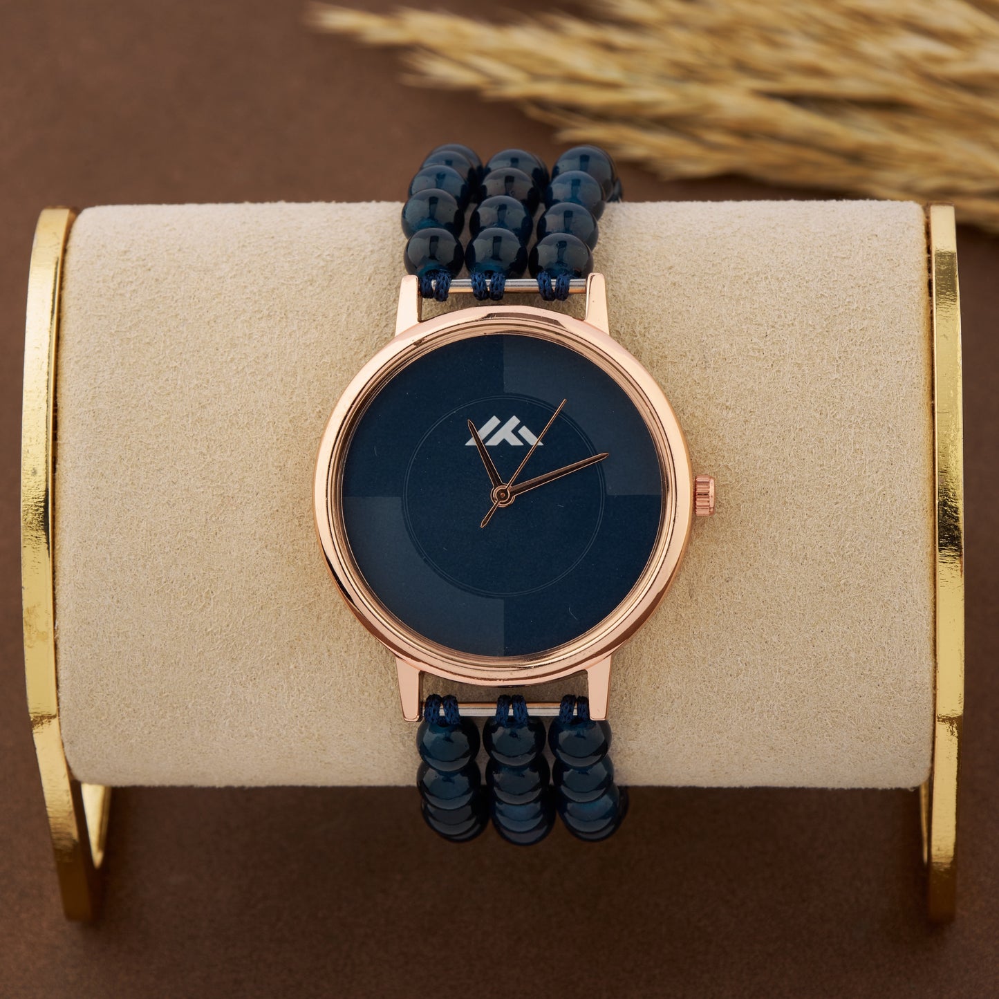 Women's Casual Analog Watch with Rose Gold Case β Rugged & Bold Look