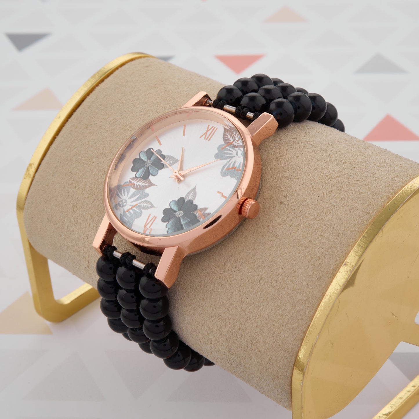 Classic Dial Women’s Watch – Minimalist & Smart